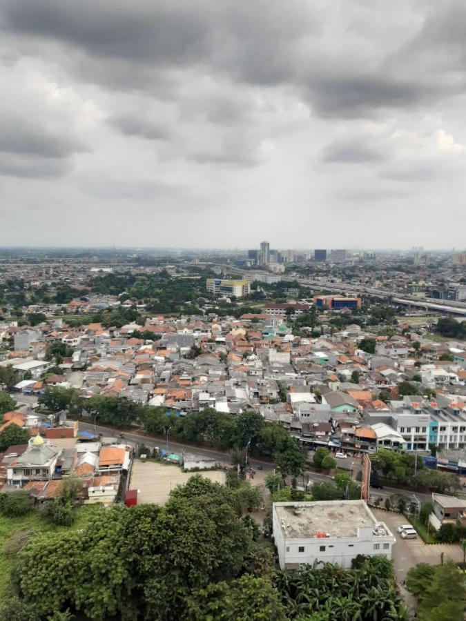 Apartemen Bassura City By Maezura Property Jakarta Kültér fotó