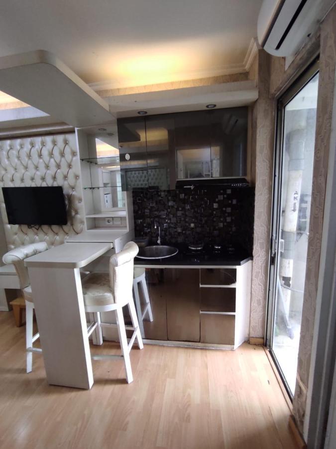 Apartemen Bassura City By Maezura Property Jakarta Kültér fotó